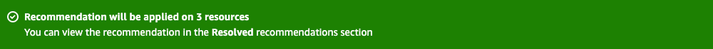 Banner della console che mostra il numero di risorse a cui applicare la raccomandazione.